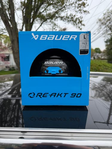 Large Bauer Re-Akt 90 Helmet (New)