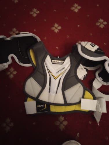 Small Youth Bauer Supreme S170 Shoulder Pads (New)