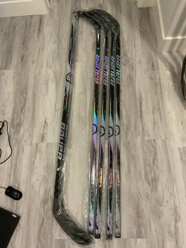 Senior Bauer Proto2 Right Handed Hockey Stick P28 95 Flex Pro Stock (New)