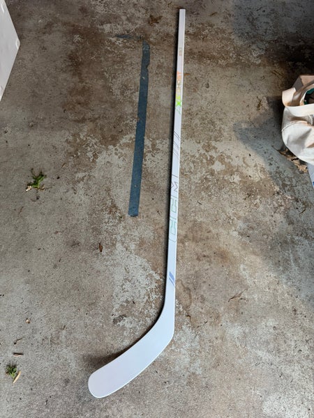 Senior CCM XF Ghost Right Handed Hockey Stick P29 70 Flex (New)