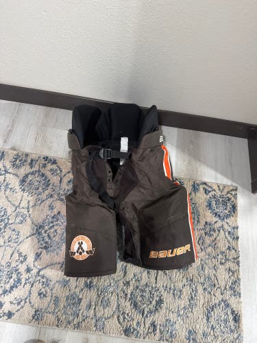 Men's Senior XL Bauer Custom Pro Hockey Pants Pro Stock (Used)