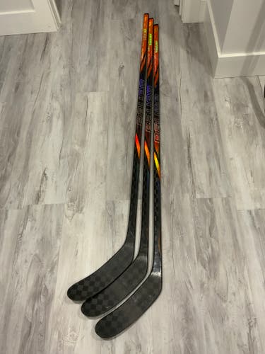 Senior Bauer Nexus Tracer Right Handed Hockey Stick P28M 95 Flex Pro Stock (Used)