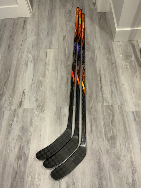 Senior Bauer Nexus Tracer Right Handed Hockey Stick P28M 95 Flex Pro Stock (Used)
