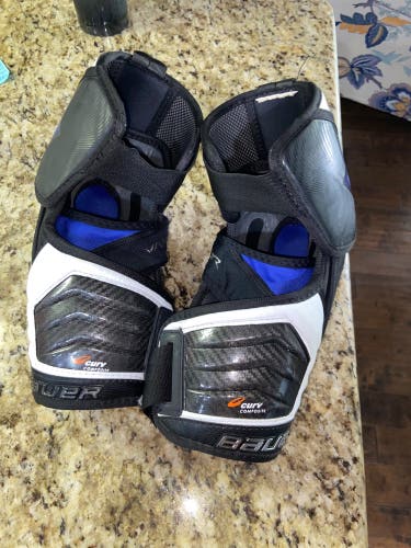 Senior Medium Bauer Vapor Flylite Elbow Pads Pro Stock