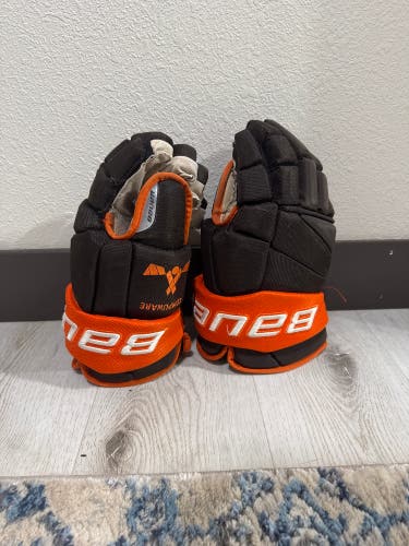 Bauer Vapor Team Pro Gloves 15" Pro Stock (Used)