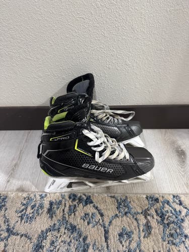 Bauer Pro Hockey Goalie Skates 11 (Used)