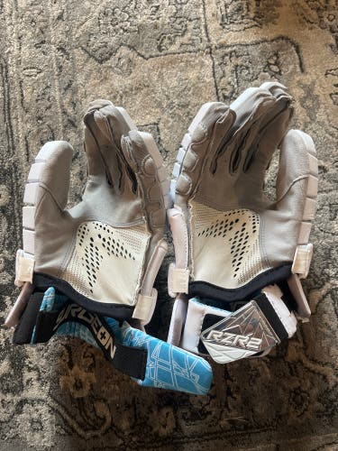 STX Surgeon RZR2 Lacrosse Gloves (New)