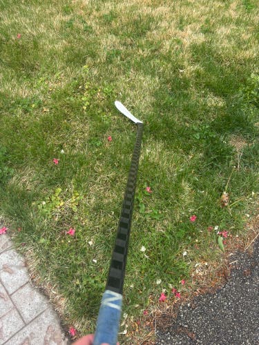 Senior ProBlackout Left Hand Hockey Stick P28 77 Flex Pro Stock (New)