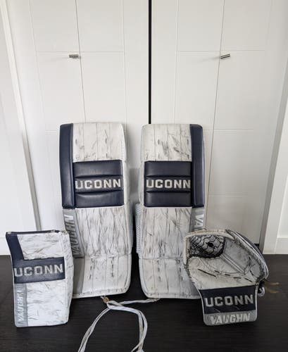 32+1 Vaughn V10 Pro Carbon Regular Goalie Full Set