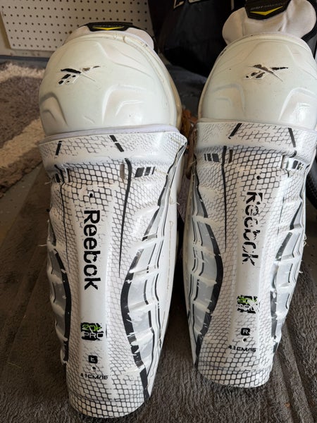 Senior Reebok 20K Pro 16" Shin Pads Pro Stock (Used)