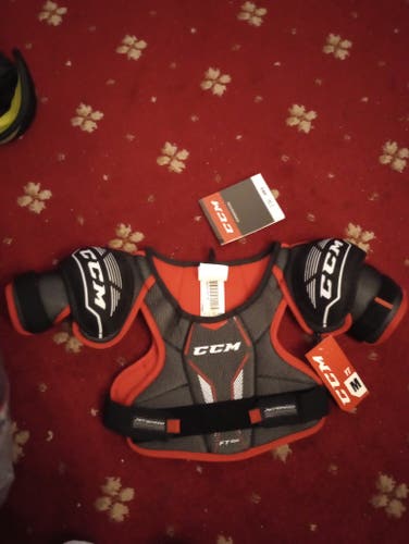Medium Youth CCM JetSpeed FT350 Shoulder Pads (New)