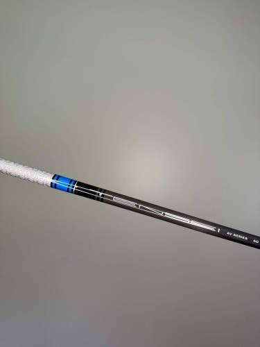 Mitsubishi Tensei AV Raw Blue Regular Flex Driver Shaft Taylormade Tip 44.75