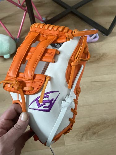 Louisville Slugger Super Z RH Softball Glove 13" (New)