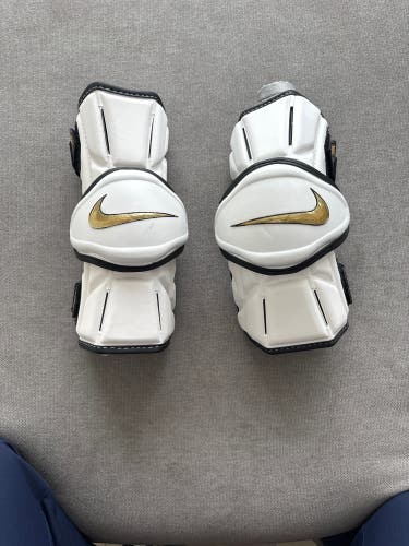 Large Adult Nike Vapor Elite Arm Pads (New)