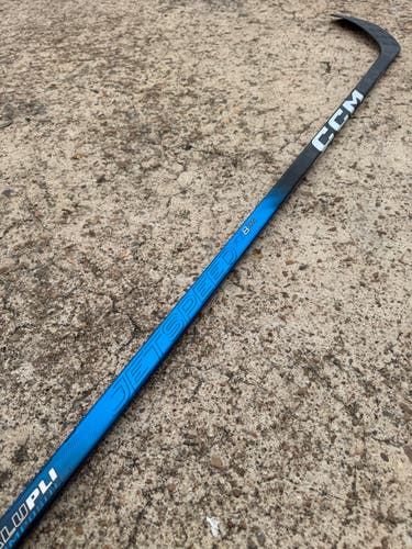 CCM JETSPEED FT8 PRO Pro Stock Hockey Stick Grip P90 85 Flex Right 4954
