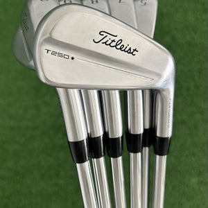 Titleist T250 25 Forged Iron Set 5-P / KBS Tour Lite Regular