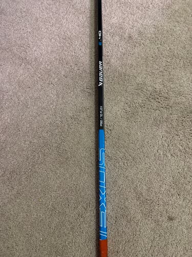 Senior Bauer Nexus E4 Right Handed Hockey Stick P92 70 Flex (New)