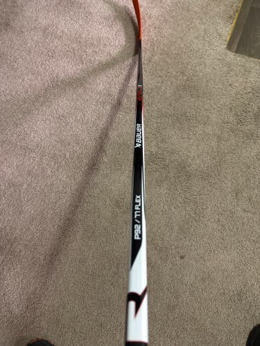 Senior Bauer Vapor X3 Right Handed Hockey Stick P92 77 Flex (New)