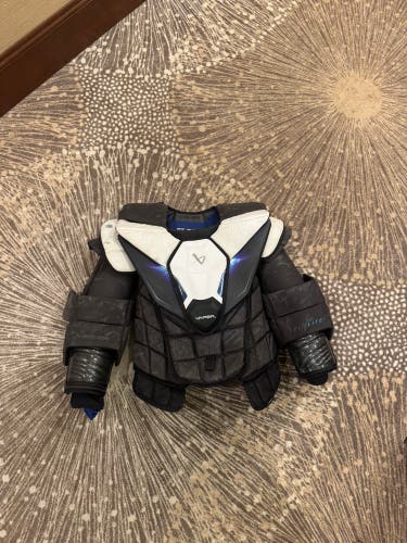 Large Bauer Elite Goalie Chest Protector (Used)