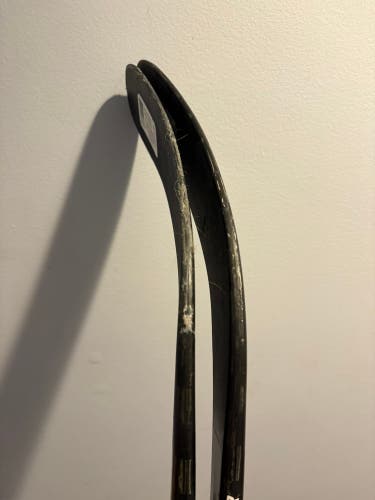 Senior Bauer Supreme Ultrasonic Left Hand Hockey Stick P88 87 Flex (Used)