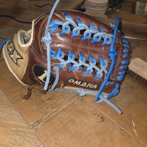Louisville Slugger RH Infield TPX Omaha Baseball Glove 11.5" (Relaced, and Conditioned)