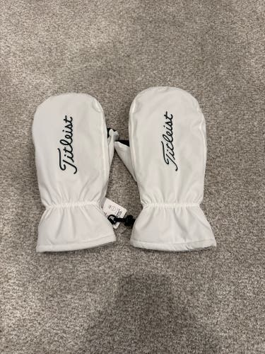 New Titleist StaDry Golf Hand Warmer Mitts WHITE