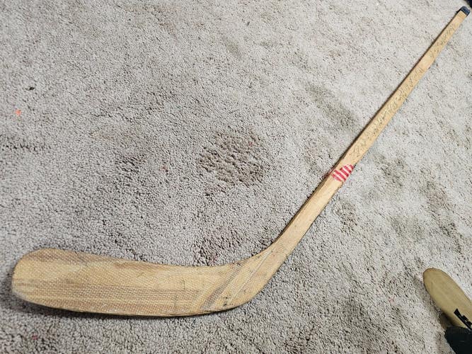 RON ZANUSSI 77'78 Team Signed Minnesota North Stars Game Used Hockey Stick COA