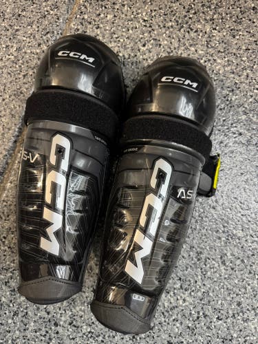 Senior CCM Tacks AS-V Pro 14" Shin Pads (New)
