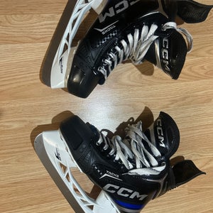 CCM Tacks Classic SE (SMU) Hockey Skates Wide Width 8.5 (Used)