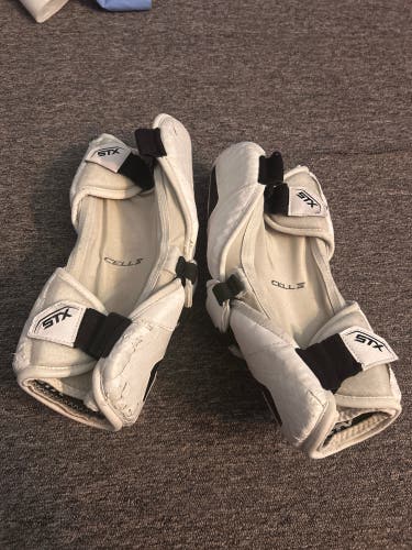 Large/Extra Large Adult STX Cell IV Arm Pads (Used)