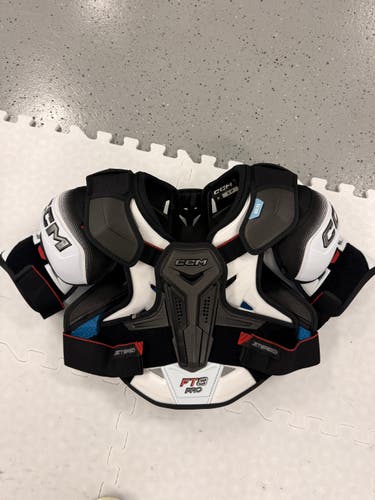 (Worn Once) Men's Small Senior CCM Jetspeed FT8 Pro Shoulder Pads (Used)