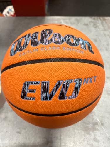 Used Wilson Basketball Womens Indoor 11337-S000485332
