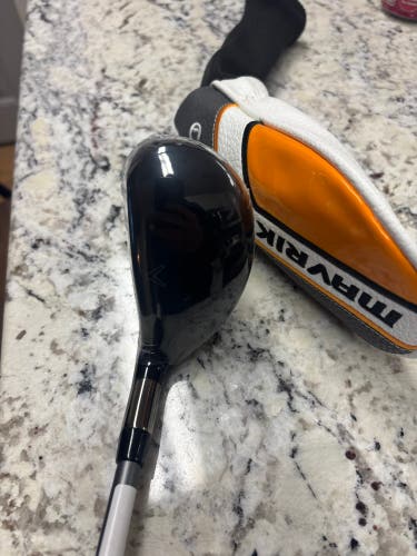 Men's 2020 Callaway Mavrik Right Handed Hybrid Regular Flex 5H Graphite Shaft (New)