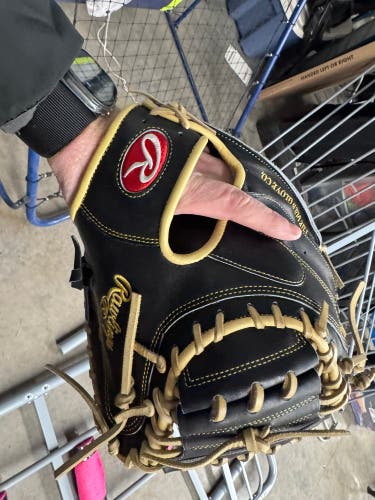 2025 Rawlings Heart of the Hide RH Catcher's Baseball Glove 34" (Used)