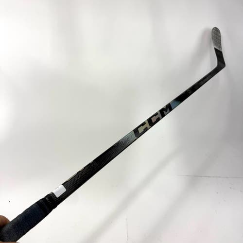 Used Left CCM Ribcor Trigger 10 Pro | 75 Flex P86 Curve Grip | J244