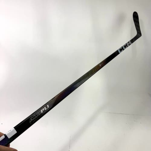 New Left Black CCM Jetspeed FT8 Pro | 55 Flex P28 Curve Grip | J237