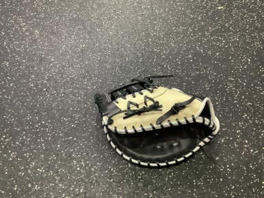 Used Marucci AS3FBY BB/SB First Base LH Throw Black 12 1/2" 10743-S000482045