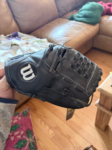 Wilson A2000 RH Softball Glove 12" (New) Pro Stock FPCAT