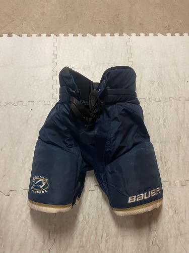 Senior Medium Bauer Custom Pro Hockey Pants (Used)