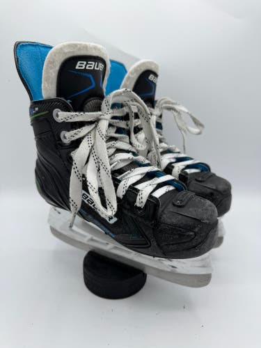 Bauer XLP Hockey Skates Regular Width Youth Size 12