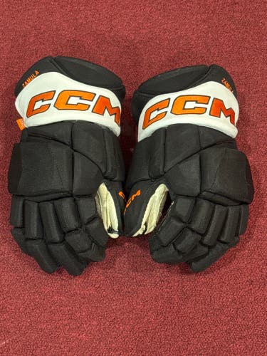 CCM HGPJSPP Gloves 15" Pro Stock Item#PH15Z