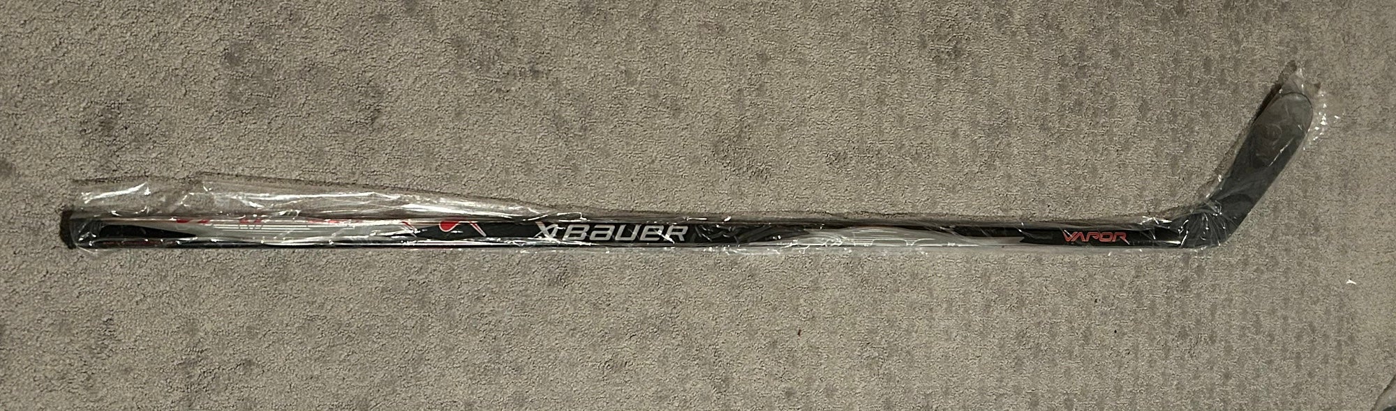 Senior Bauer Vapor Team Left Hand Hockey Stick P28 70 Flex Pro Stock (New)