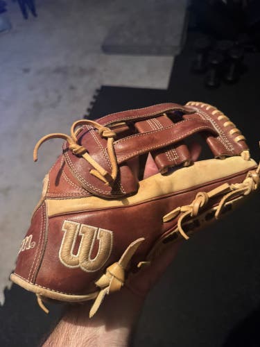 Wilson A2000 RH Outfield Baseball Glove 12.75" (Used)