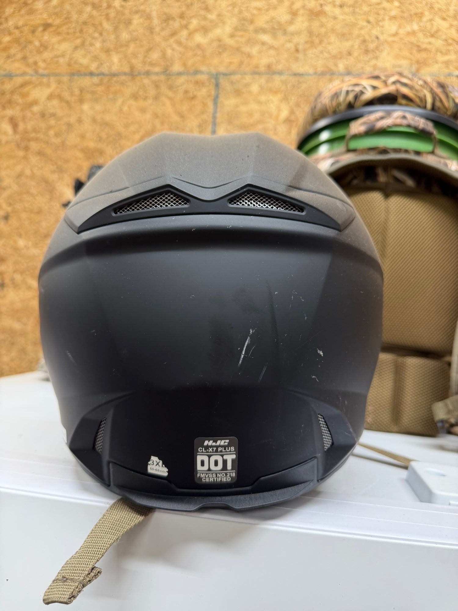 Men's HJC Bike Helmet (Used) | SidelineSwap | Buy and Sell on SidelineSwap