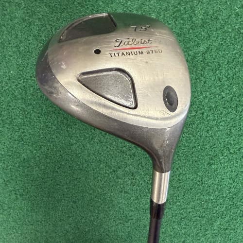 Titleist Titanium 975D 7.5 Driver 45 Right Hand Extra Stiff Flex Graphite MRH
