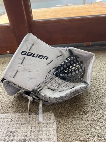 Bauer Supreme Ultrasonic Regular (Used)
