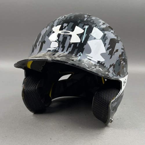 Under Armour UABH2-100 6 1/2" to 7 1/2" Junior Baseball Batting Helmet