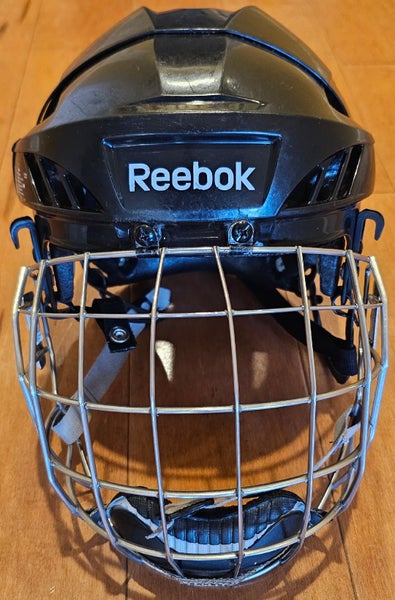 Reebok 7K Medium Hockey Helmet w/ Bauer FM 9900 Cage Combo (Used)