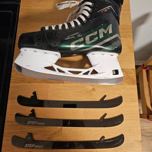 Green CCM JetSpeed FT6 Pro Hockey Skates Regular Width Pro Stock 10.5 (Used)