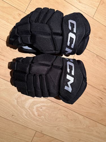 CCM HGJSCHL Gloves 13" Pro Stock (Used)